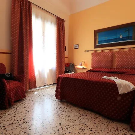 Apartment Sicilia Ovest - Domus Mariae Charming With Balcony *