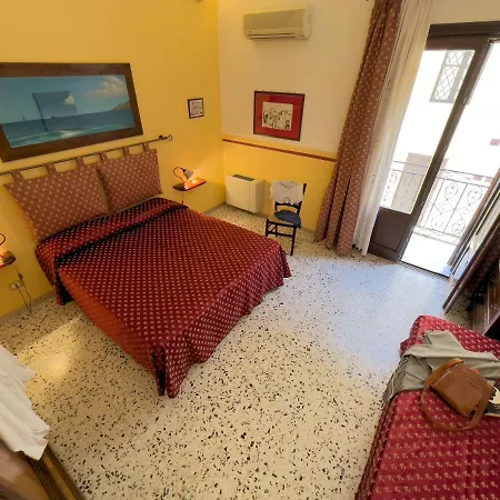 Sicilia Ovest - Domus Mariae Charming With Balcony Apartment Castellammare del Golfo
