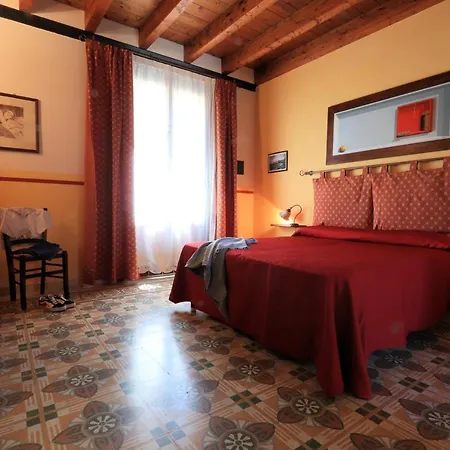Apartment Sicilia Ovest - Domus Mariae Charming With Balcony
