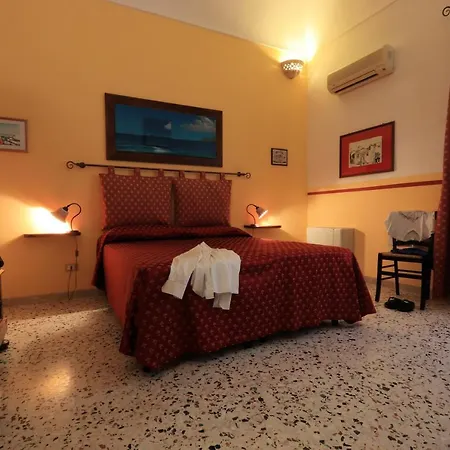 Sicilia Ovest - Domus Mariae Charming With Balcony Apartment Castellammare del Golfo