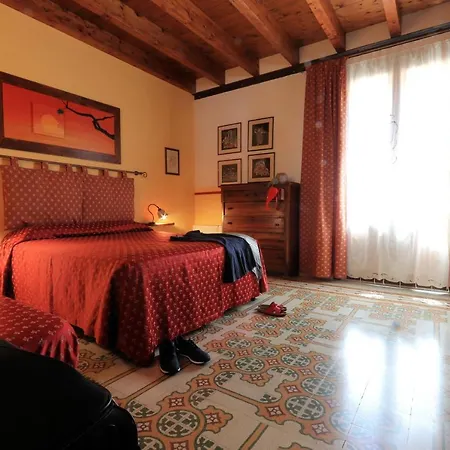 Apartment Sicilia Ovest - Domus Mariae Charming With Balcony *