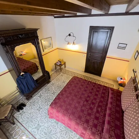 Apartment Sicilia Ovest - Domus Mariae Charming With Balcony