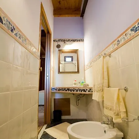 Sicilia Ovest - Domus Mariae Charming With Balcony *