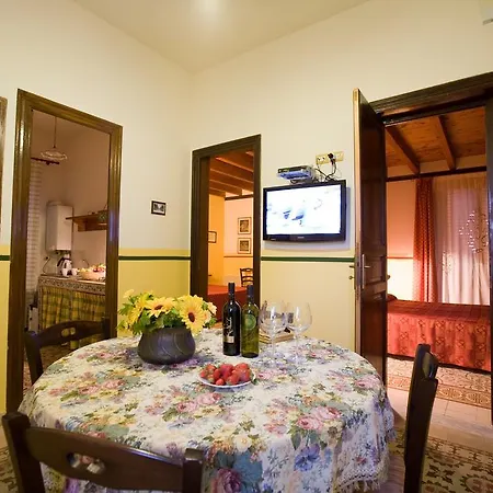 Apartment Sicilia Ovest - Domus Mariae Charming With Balcony *