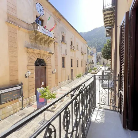 Sicilia Ovest - Domus Mariae Charming With Balcony